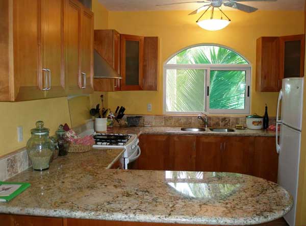 Sunny kitchen, fully-equipped, granite tops