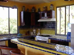 Large well equipped sunny kitchen