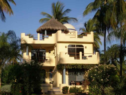 Casa Luna at Playa Las Tortugas